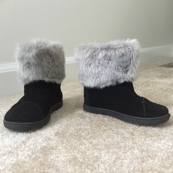Tiny TOMS Black Nepal Boots - Size 8